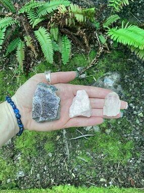 Healing Crystal Bundle🤍🌿🔮